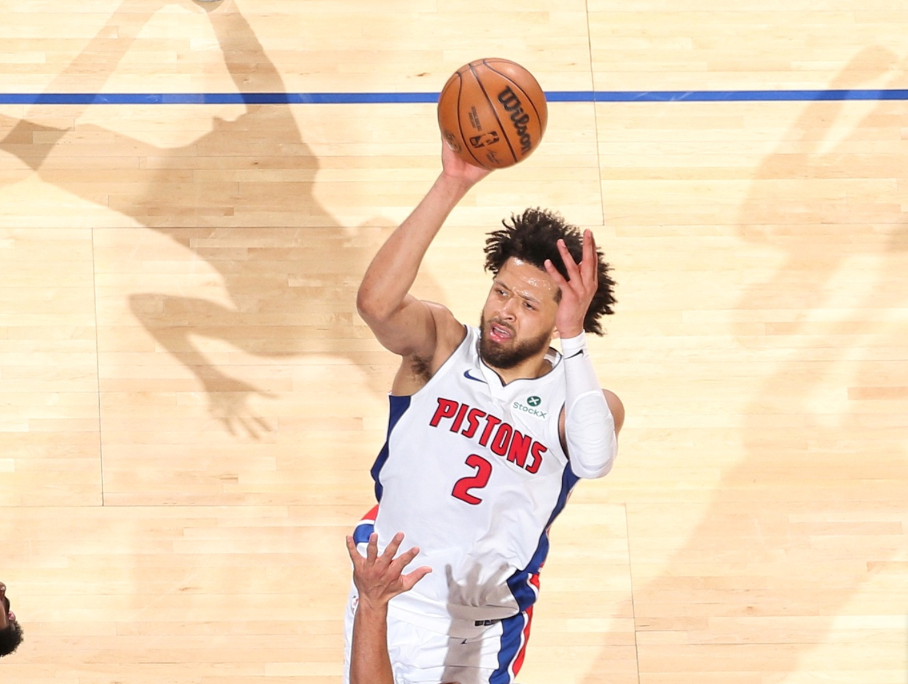 开云体育-东部第一轰然倒地！坎宁安30+8+8难救主，奇才掀翻活塞欢迎浓眉哥